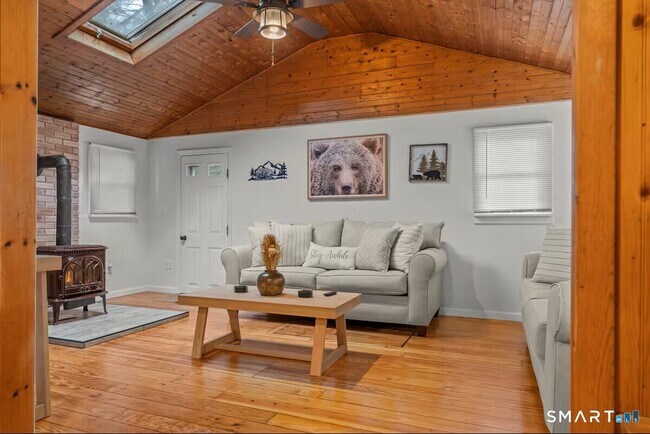 Foto del edificio - 29 Shore Dr