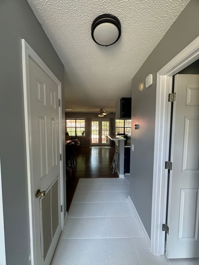 Foto del edificio - Foxhill Commons Subdivision!  Fully Furnis...