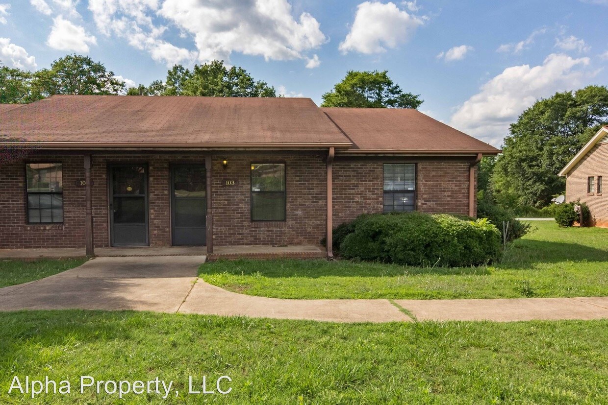 Primary Photo - 2 br, 1 bath House - 25 Katie Drive