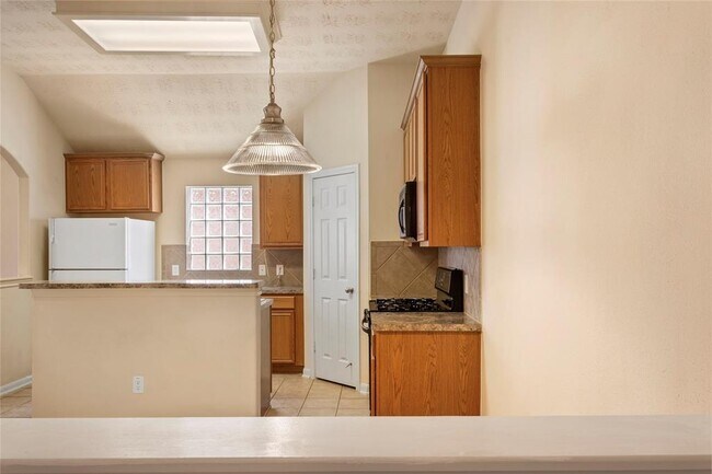 Foto del edificio - 15919 Pleasant Green Cir