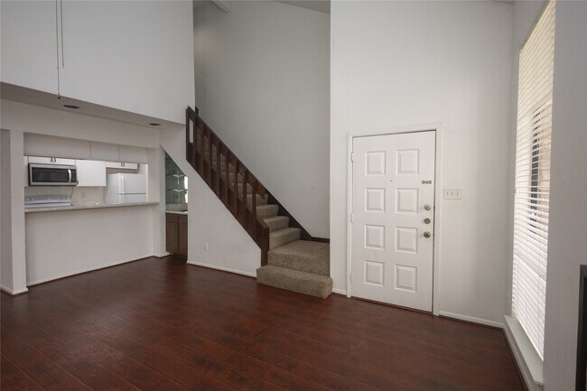 Foto del edificio - 8100 Cambridge St