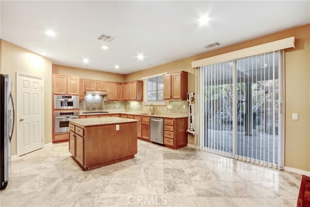 Building Photo - 41031 Crimson Pillar Ln