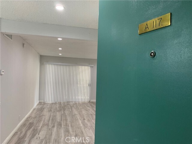 Foto del edificio - 5460 White Oak Ave