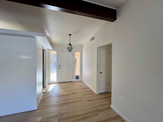 Building Photo - Unfurnished - 1 Year Rental - Procure