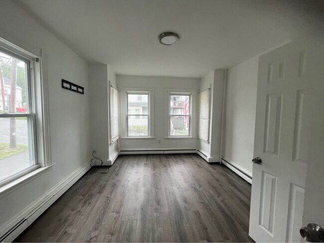 Foto del edificio - 52 Norwood St