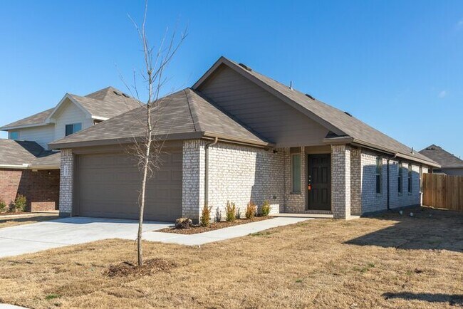 Foto del edificio - 1601 Swallow Dr