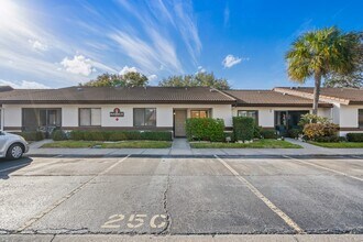 Building Photo - 7360 Ulmerton Rd