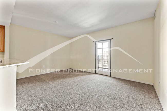 Foto del edificio - Fantastic Condo with Parking Space and In ...