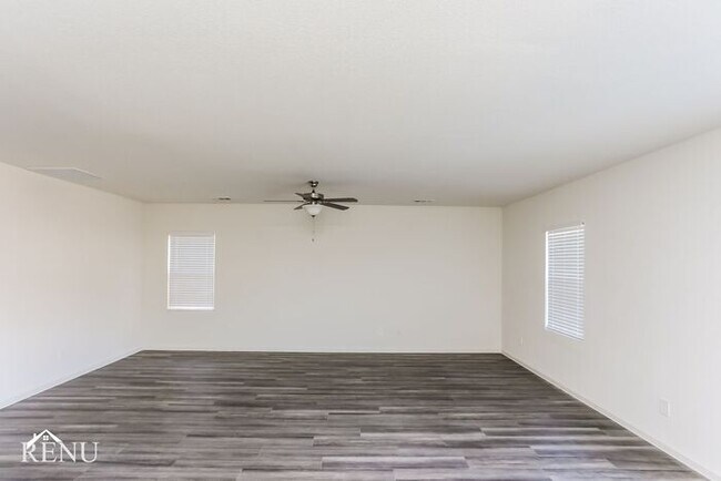 Building Photo - 1312 Ancer Wy