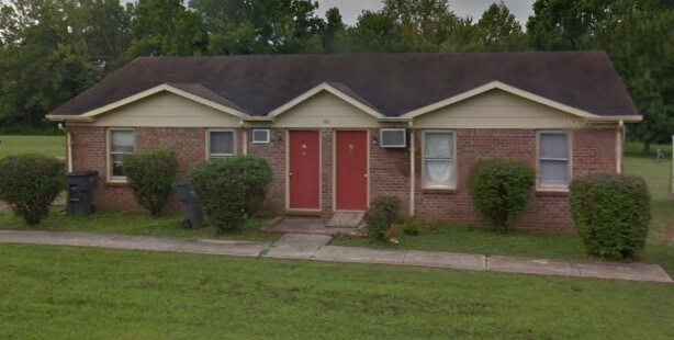 Foto principal - 305 Bybee Branch Rd