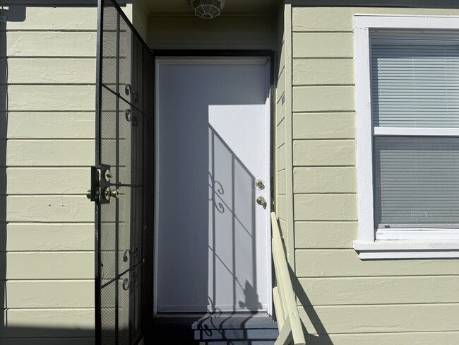 Photo - 9008 A St Townhome