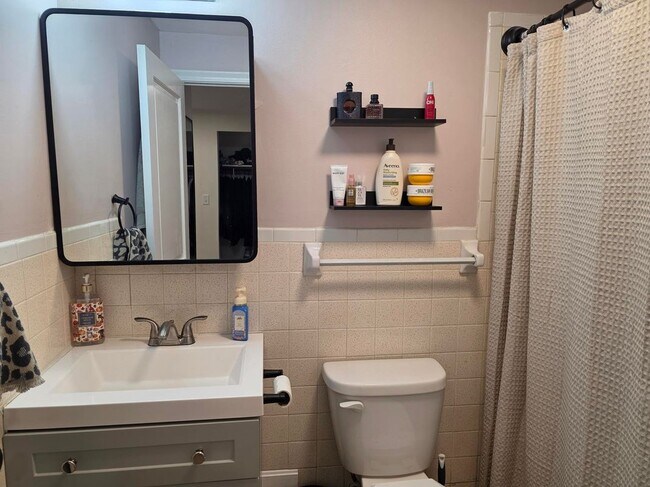 Foto del edificio - 5 Lancelot Court