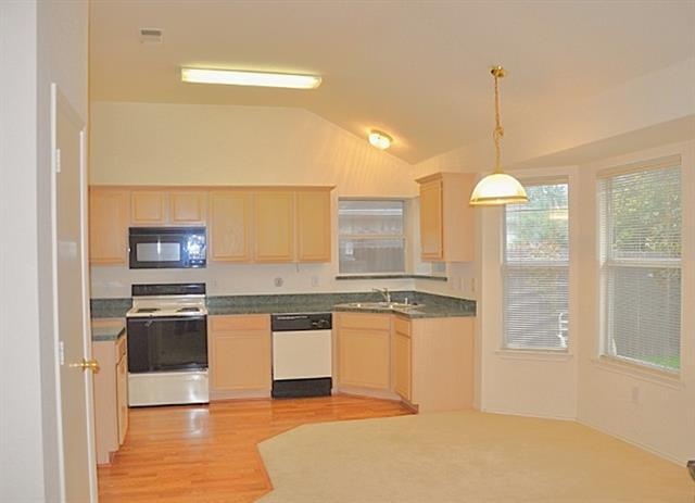 Foto del edificio - 2305 Brookview Dr