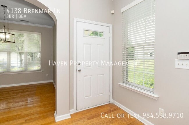 Building Photo - 4138 Brenmar Ln