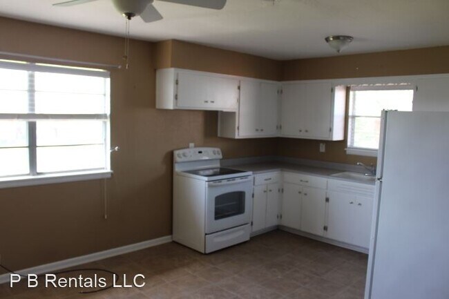 Building Photo - 3 br, 1 bath House - 2332 NW 46th Street