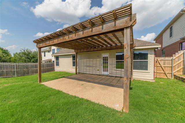 Building Photo - 9957 Delamere Dr