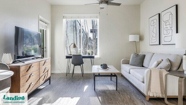Foto del edificio - 3158 SW 12th Ave