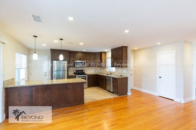 Building Photo - 2626 Greyling Dr