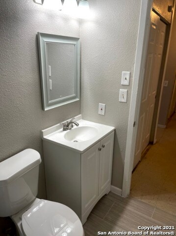 Foto del edificio - 6210 Stone Valley Dr