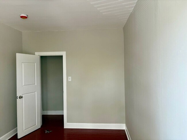 Building Photo - 5900 Haverford Ave