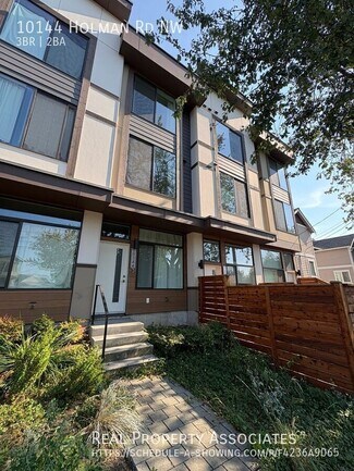 Building Photo - 10144 Holman Rd NW