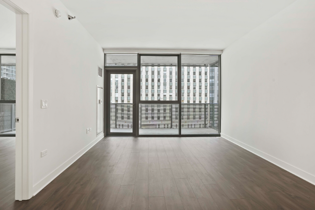 Foto del edificio - 421 W Hubbard St