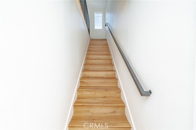 Building Photo - 1187 E 59th Pl