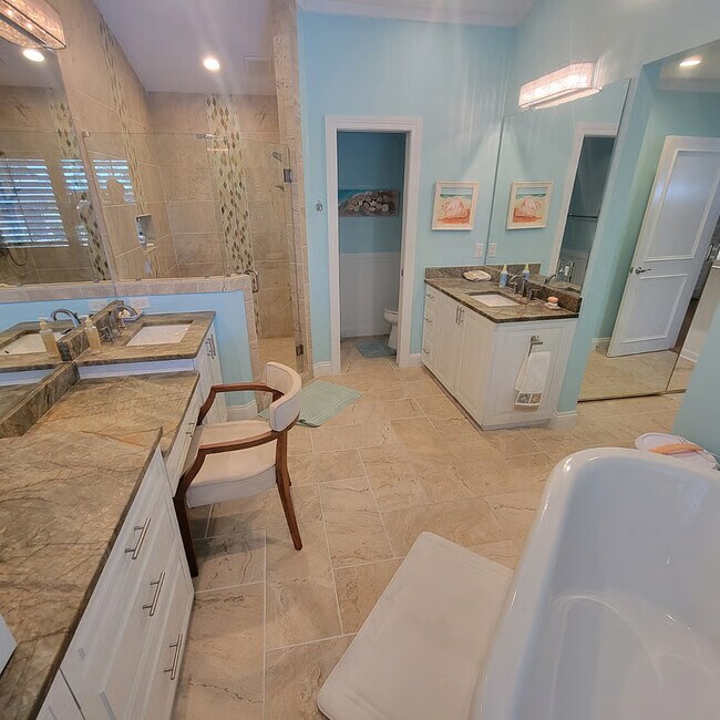 Foto del edificio - 807 Buena Vista Blvd