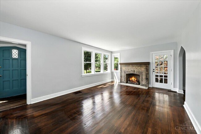 Sala de estar - 1810 Berkley Ave