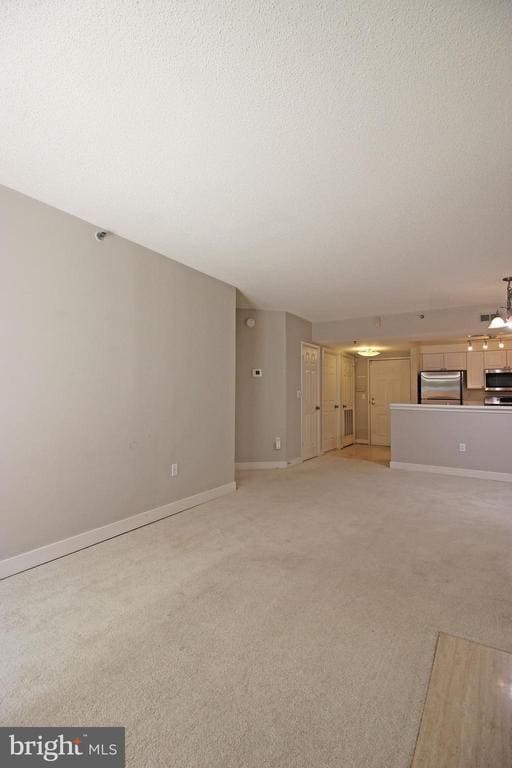 Building Photo - 1045 N Utah St