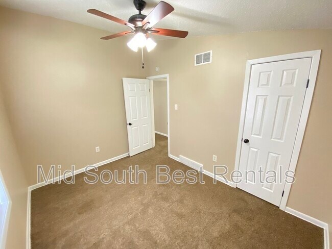 Foto del edificio - 4342 Mountain Terrace (Frayser)