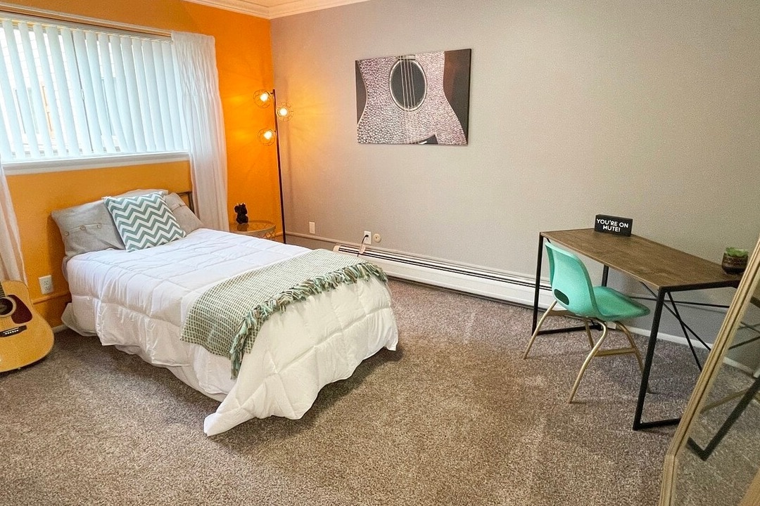 Capitol Villa Apartments Apartments in East Lansing, MI