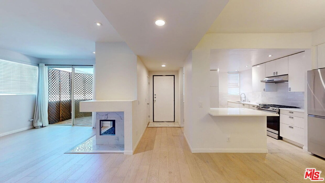 Foto principal - 4557 Haskell Ave