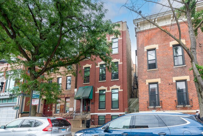 Foto del edificio - 1505 N Wells St
