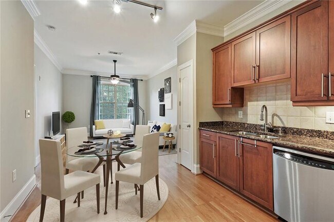 Foto del edificio - 1055 Piedmont Ave NE
