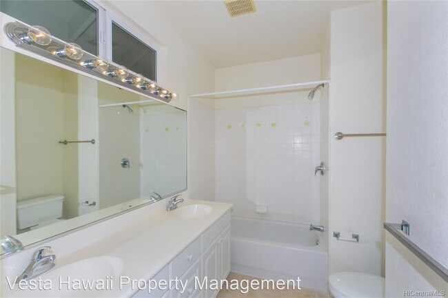 Building Photo - 91-1161-1161 Keoneula Blvd