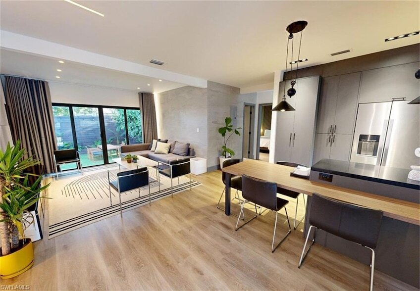 Foto principal - 65 NE 68th St