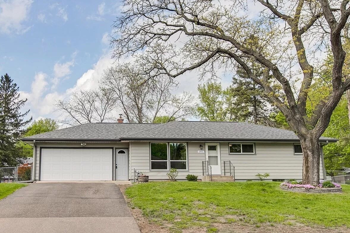 181 Dawn Ave, Shoreview, MN 55126 House Rental in Shoreview, MN