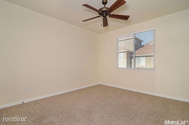 Building Photo - 2580 W El Camino Ave
