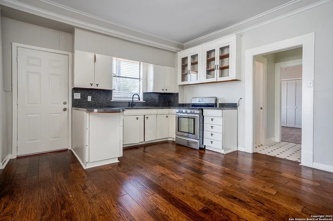 Foto del edificio - 2739 SE Loop 410