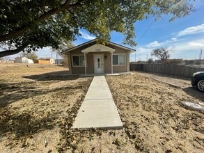 Building Photo - 1205 N Virginia Ave