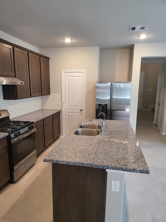 Building Photo - 20522 Laila Manor Ln