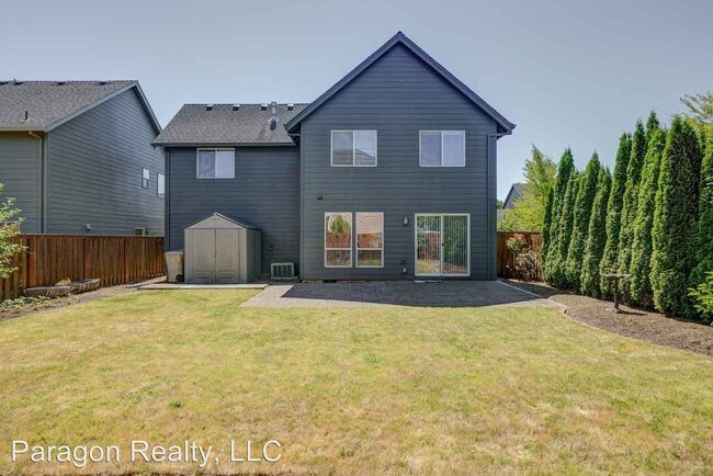 Building Photo - 1263 SE Centerpointe Dr