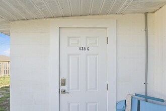 Building Photo - 438 Granada Blvd