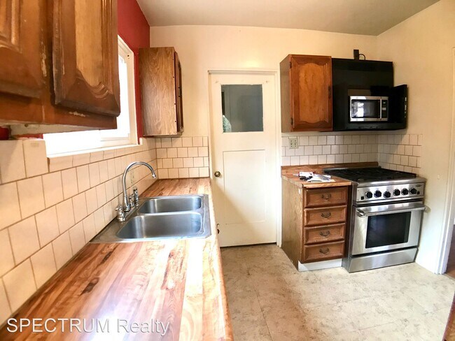 Building Photo - 2 br, 1 bath House - 1513 Mountain Ave.