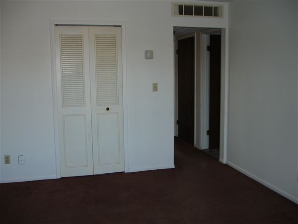 Building Photo - 1360 Paul Ct