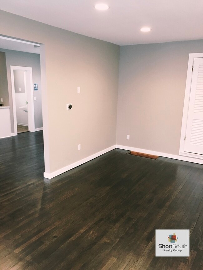 Building Photo - Main Floor Commercial Space For Lease on S...