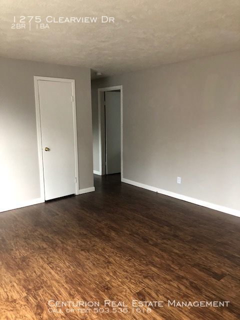 Building Photo - 1275 Clearview Dr NE