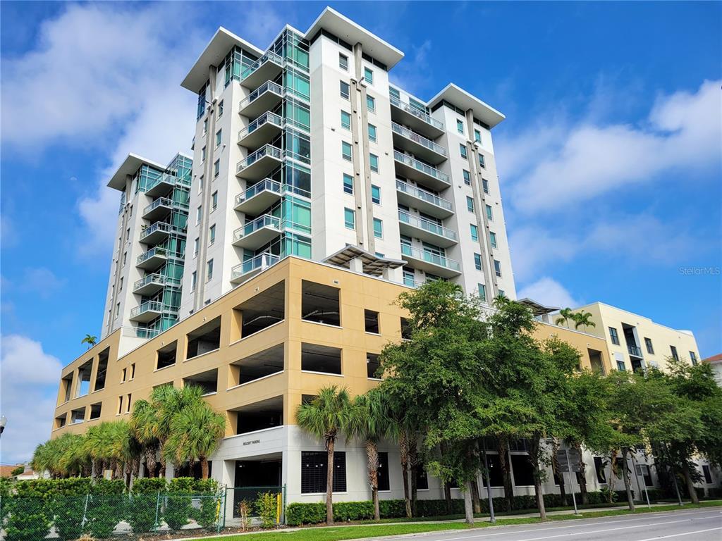 400 4th Ave S Unit 1206, Saint Petersburg, FL 33701 Condo for Rent in