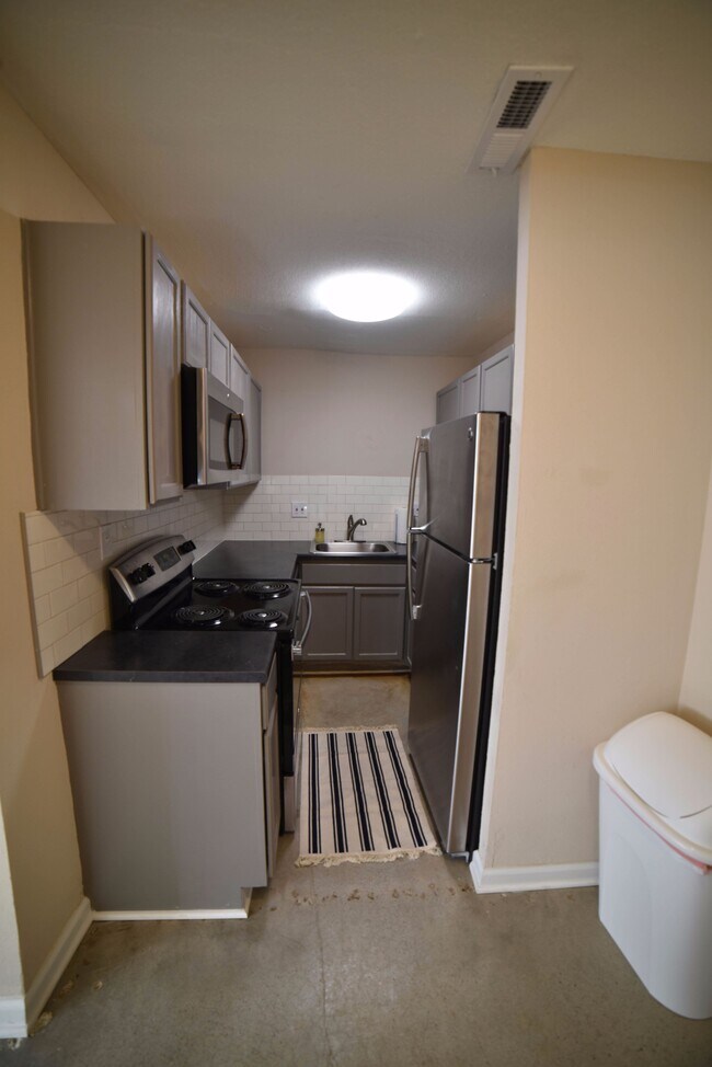 Foto del interior - Hemingway Heights - 3635-3645 Warwick Blvd